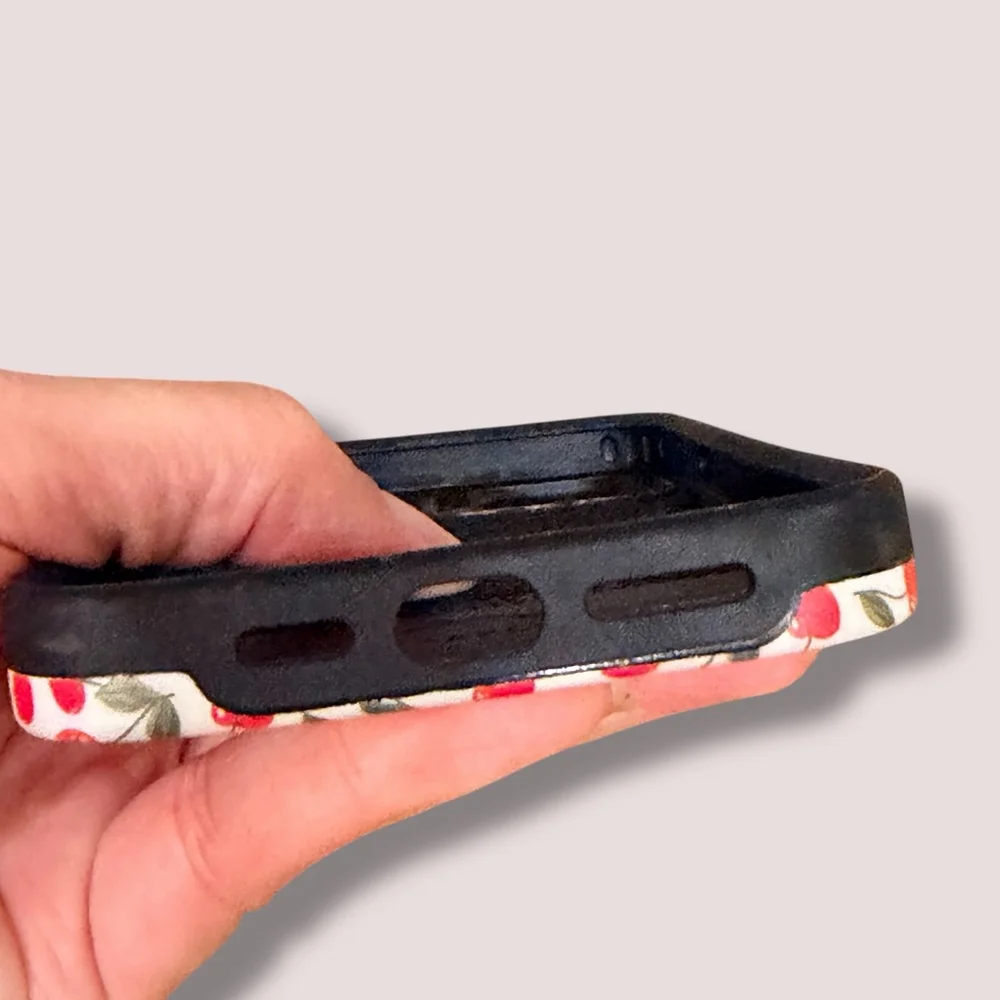 Casely Bold MagSafe iPhone 13 Pro Max Case Cherry Print Pre-Owned